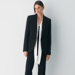 Aritzia Babaton Black Producer Blazer in Re(ssential)